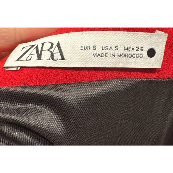ZARA Red Off The Shoulder Mini Dress Womens Size Small Holiday Christmas READ - Picture 5 of 9